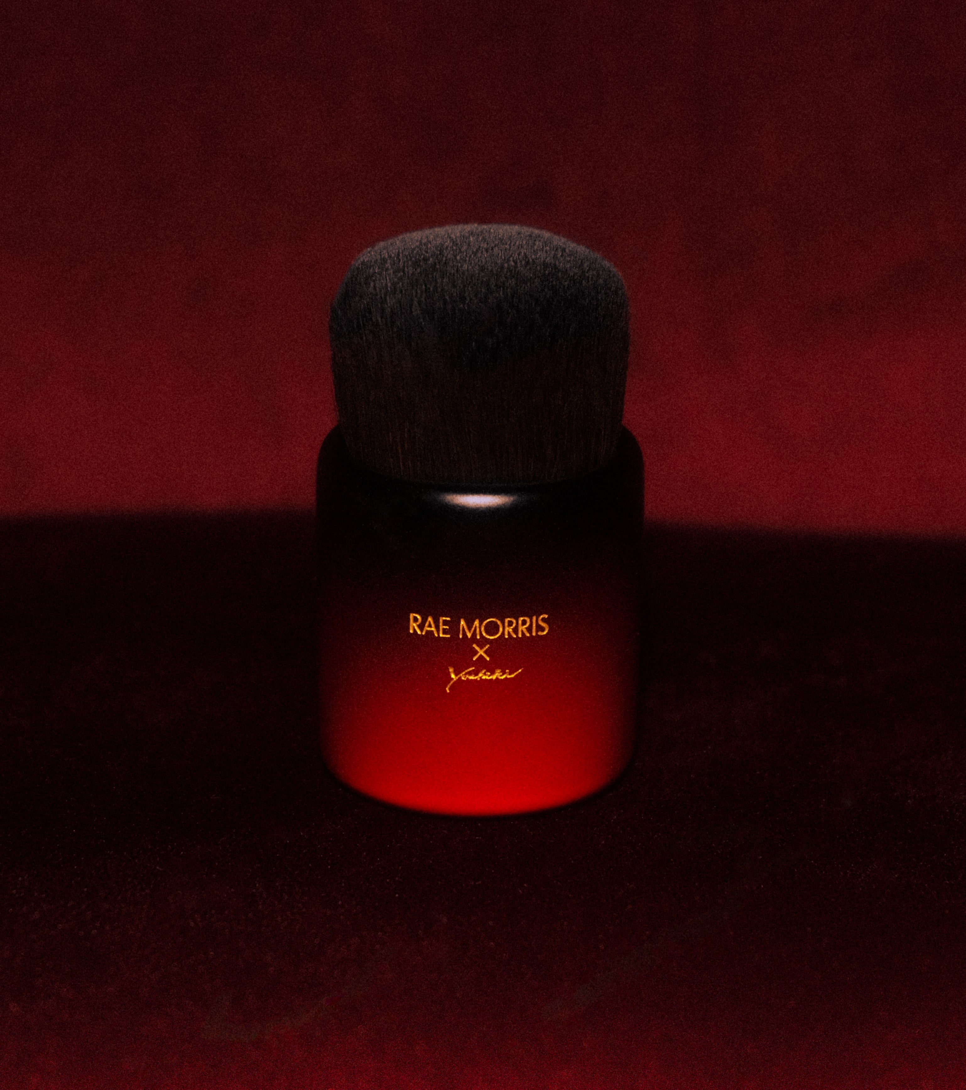 JISHAKU #29: MINI DELUXE RADIANCE BRUSH